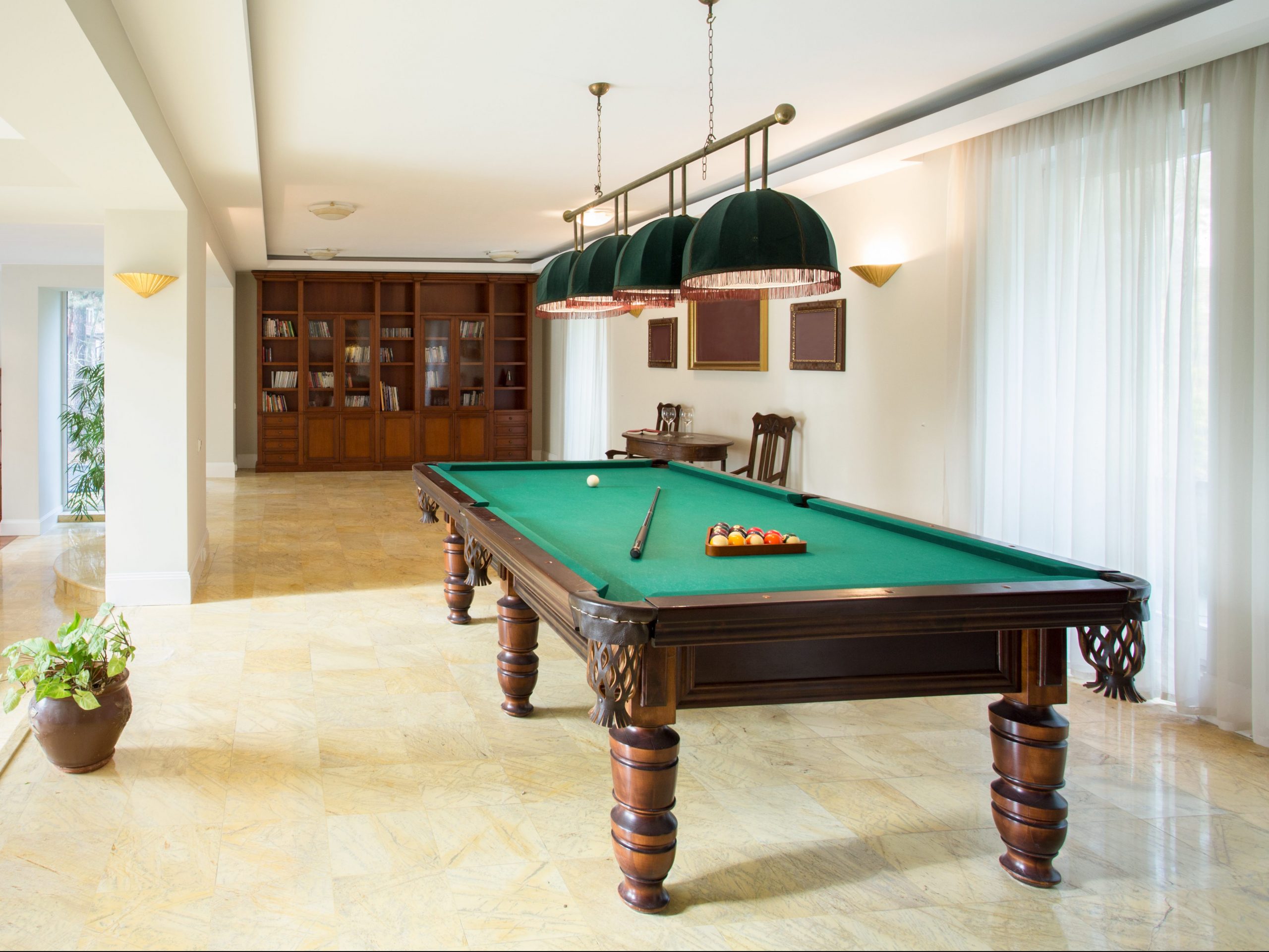 How To Buy The Best Billiards Table For Your Game Room